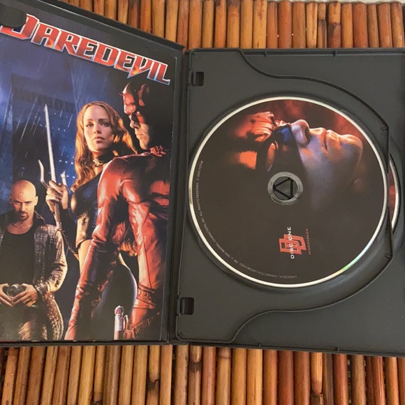 5/$10❤️❤️❤️Daredevil Set of 2 DVD Disks - Picture 3 of 5